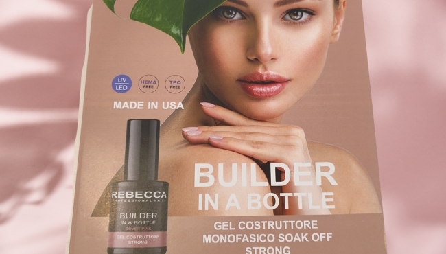 Rebecca | Builder in a Bottle Base Semipermanente Costruttore Robusto da 10ml